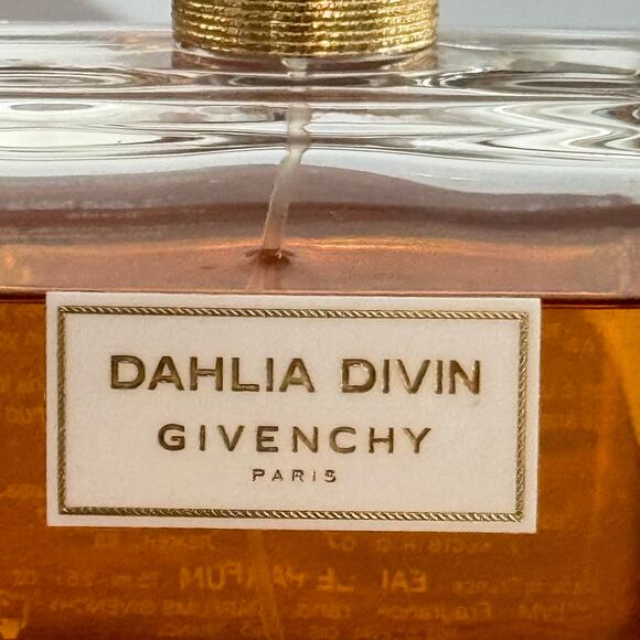 Dahlia Divin by Givenchy for Women 2.5 oz Eau De Parfum Spray - Picture 2 of 8
